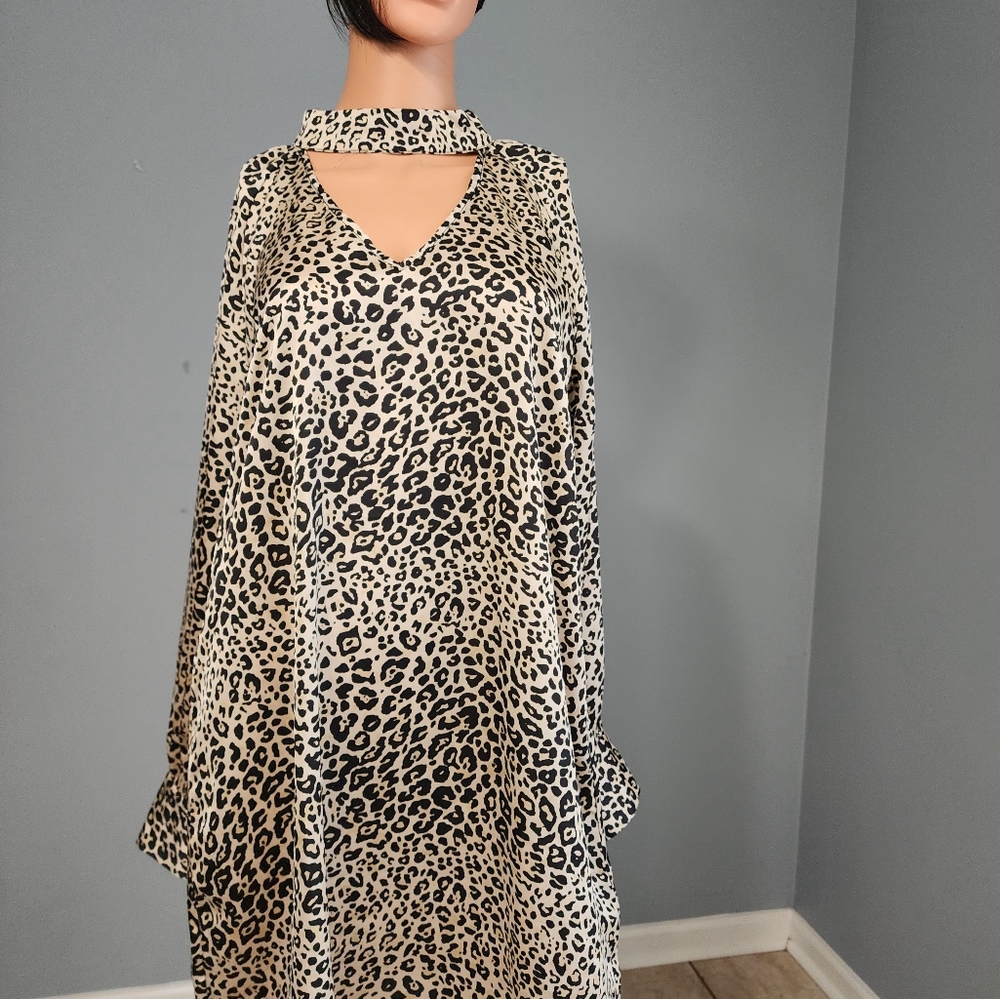 Leopard Print Women's Dress. LIPSY  L34. B20. W 20. SLEEVE 28